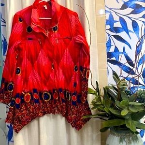 Women’s Lindi Multicolor Pleated 100% Polyester Full Zip Red & Pink Jacket M